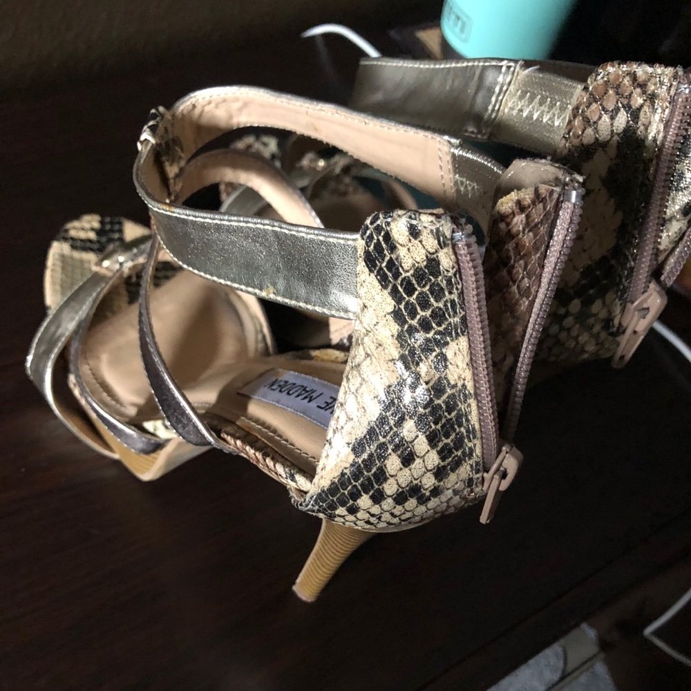 Heels - Picture 2 of 2